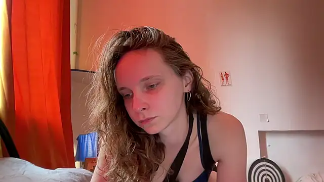 MikkyMoony online show from September 2025 09:22:01 AM