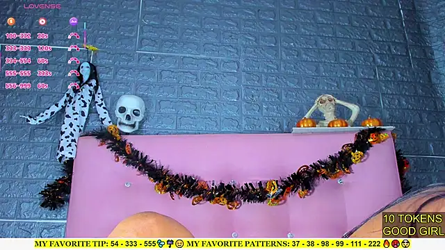 AriannaLewiis online show from October 2025 07:09:02 PM