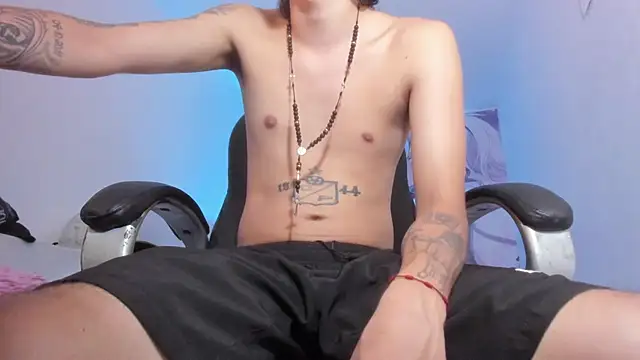 FrannBoy online show from June 2026 03:33:01 AM