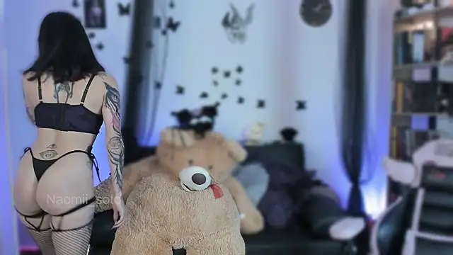 Snapshot of Naomii_Soto chatting on February 2026 06:06:02 PM Naomii Soto online show from February 2026 06:06:02 PM