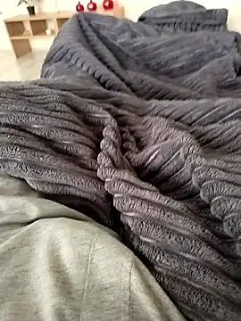 milf hunter 35 online show from March 2026 08:15:01 AM