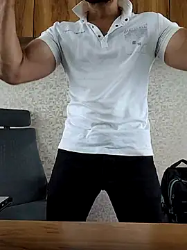 indianguy89 online show from April 2026 05:49:02 AM