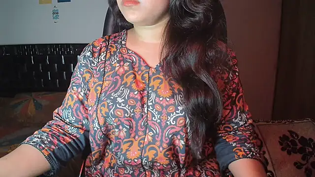 Most-Beautiful-Queen online show from October 2025 06:21:01 PM