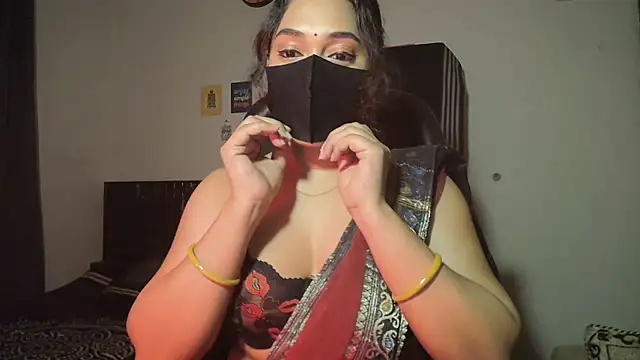 Most-Beautiful-Queen online show from April 2026 07:29:02 PM