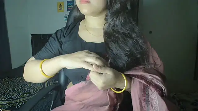 Most-Beautiful-Queen online show from May 2026 04:23:02 PM
