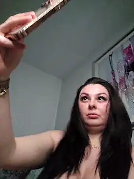 Britishbella online show from April 2026 11:49:02 PM