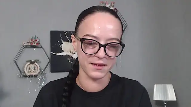 IzabelllNoir online show from December 2025 08:52:01 AM