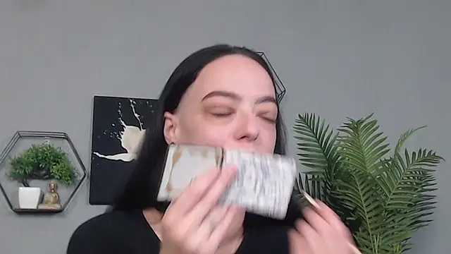 IzabelllNoir online show from February 2026 10:03:02 AM