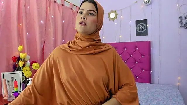 AishaAmin  online show from December 2024 03:44:01 PM
