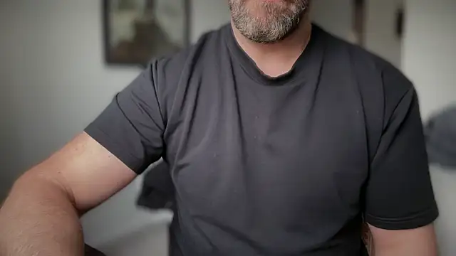 Mr Beef online show from March 2026 01:15:01 PM