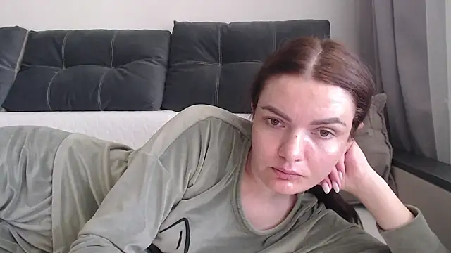 Snapshot of _JustmeHere_ chatting on May 2026 08:19:01 AM JustmeHere online show from May 2026 08:19:01 AM