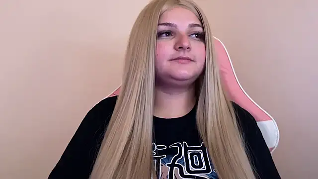 SweetPaige  online show from February 2025 07:46:01 PM