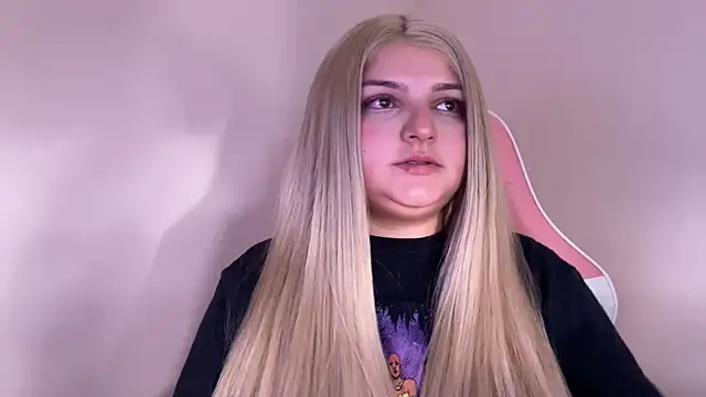 SweetPaige  online show from February 2025 10:42:02 PM