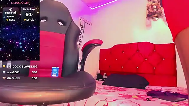 naomy  xx online show from February 2025 07:23:02 PM