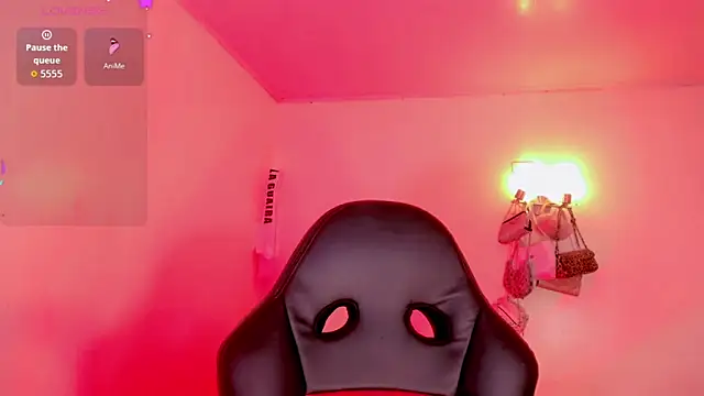 naomy  xx online show from February 2026 03:27:02 AM