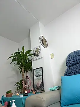 jamilaross online show from February 2025 04:11:01 AM