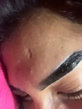 LinnaGardenia online show from April 2026 08:53:02 PM