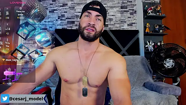 cesar jonnes online show from December 2024 12:24:01 AM