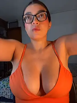 kathii95 online show from April 2026 01:38:01 AM