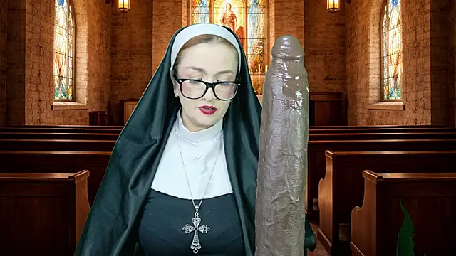 helenas fantasy online show from March 2026 03:28:02 AM