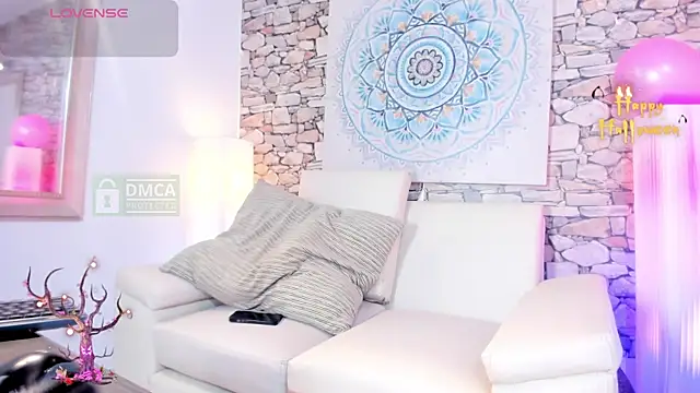 Jhonny-Blake online show from October 2025 09:24:01 PM