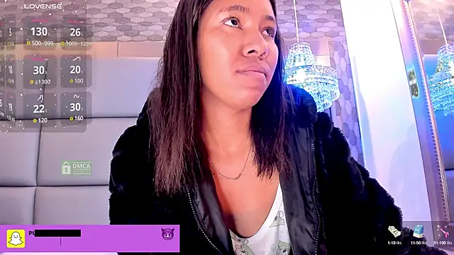 Snapshot of Mikeyla-Russo chatting on February 2025 09:04:01 PM Mikeyla-Russo online show from February 2025 09:04:01 PM