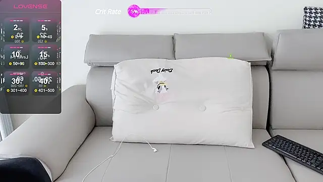  YouY  online show from December 2024 01:14:01 AM