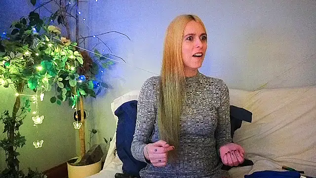 CanadianBeaver6969 online show from October 2025 09:19:02 AM