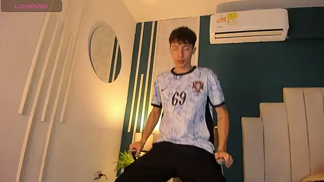 AlessandroDybala online show from January 2025 12:01:01 PM