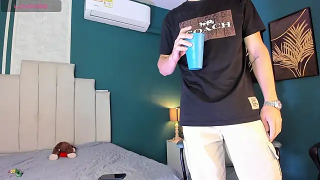 AlessandroDybala online show from December 2025 12:32:02 PM