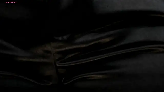 AnnaBrooks1 online show from December 2025 07:51:02 PM