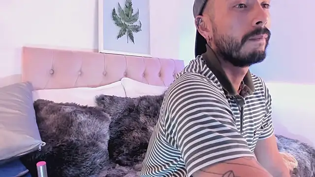 Tom cooper  online show from September 2025 01:21:01 PM