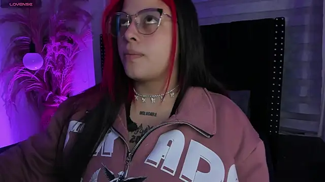 Sofiia-Rubb online show from October 2025 04:55:02 AM