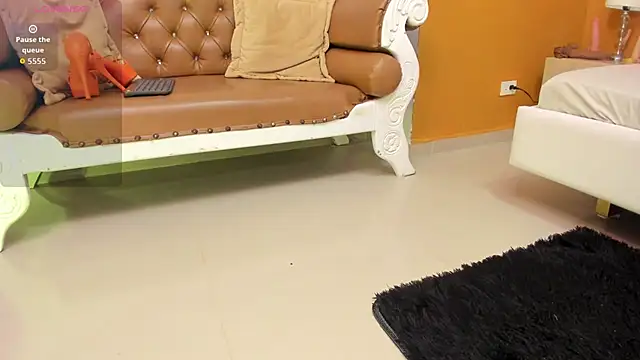 FOXYRIVER  online show from February 2026 12:05:02 PM