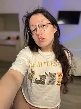 emigooflordXD online show from October 2025 11:21:01 AM