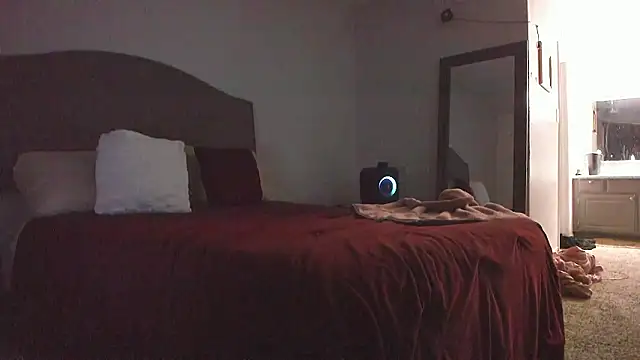 yiauana online show from February 2026 12:43:02 PM