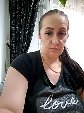 Snapshot of AvaLloyd chatting on February 2025 11:43:02 AM AvaLloyd online show from February 2025 11:43:02 AM