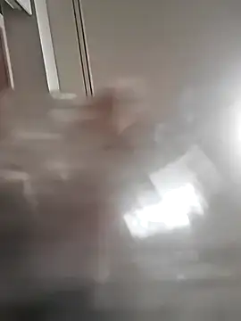 AvaLloyd online show from September 2025 12:36:02 AM