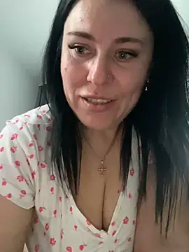 Snapshot of CuteNata chatting on February 2025 02:13:02 PM CuteNata online show from February 2025 02:13:02 PM