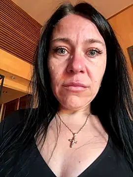 Snapshot of CuteNata chatting on November 2025 10:03:01 AM CuteNata online show from November 2025 10:03:01 AM