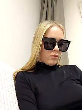 Little Forest ELF online show from December 2024 08:40:02 PM