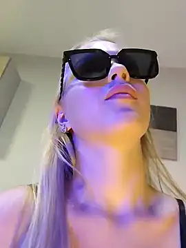 Little Forest ELF online show from December 2024 01:54:01 PM