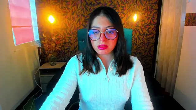 MiaWils  online show from February 2025 01:17:02 PM