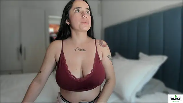  Susiee  online show from February 2025 12:49:01 AM