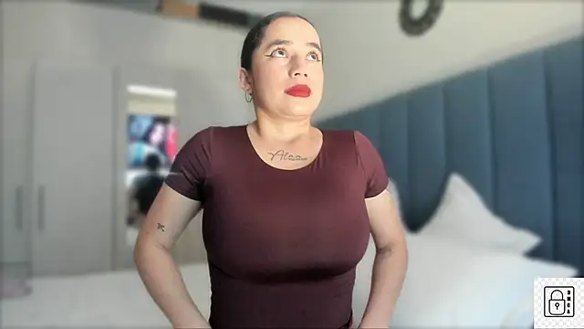  Susiee  online show from February 2025 01:41:01 PM