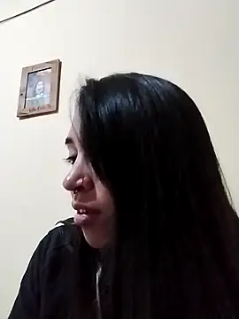 Snapshot of Annitavick1 chatting on October 2025 05:44:02 AM Annitavick1 online show from October 2025 05:44:02 AM