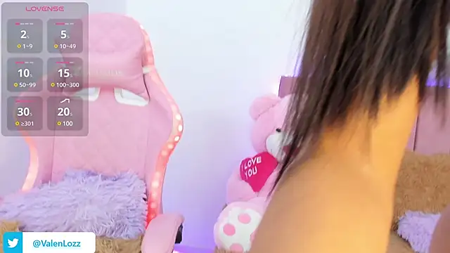 Snapshot of catty_20 chatting on December 2024 08:29:01 PM catty 20 online show from December 2024 08:29:01 PM