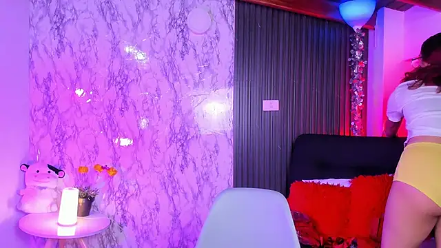 chloe blue online show from January 2025 11:48:01 AM