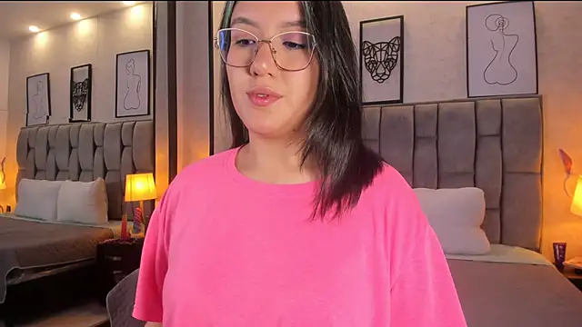 sweet--emily online show from December 2024 09:19:02 AM