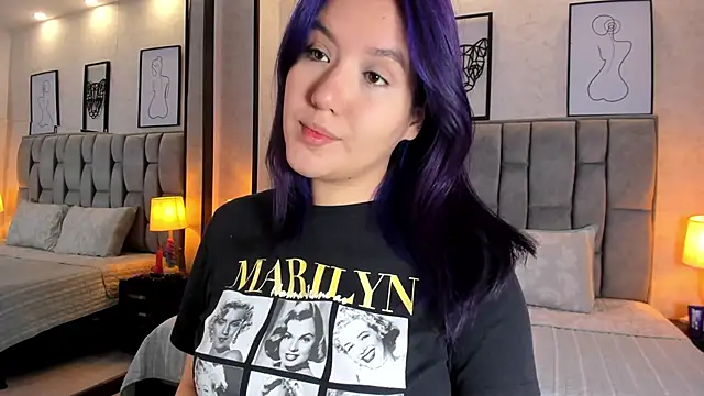 sweet--emily online show from December 2024 02:51:01 AM